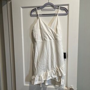Lulus NWT white dress